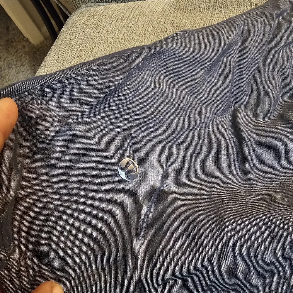 Lululemon Athletica Deep Navy All Tied Up Tencel Lyocell Open Back Yoga Top 12 - Picture 6 of 8